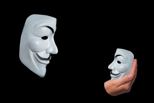 This is a self-knowledge mask picture, representing the importance of knowing yourself before starting affiliate marketing.